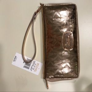 Michael Kors Wristlet